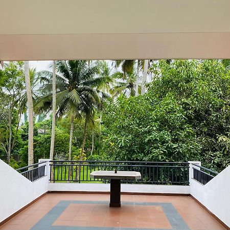 Sagarika Beach Hotel Moragalla Buitenkant foto